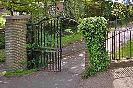 The Old Girls School Entrance