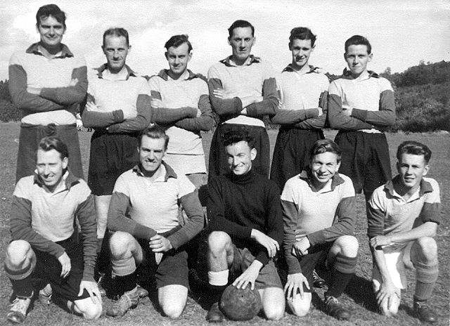 OL Soccer team 1952